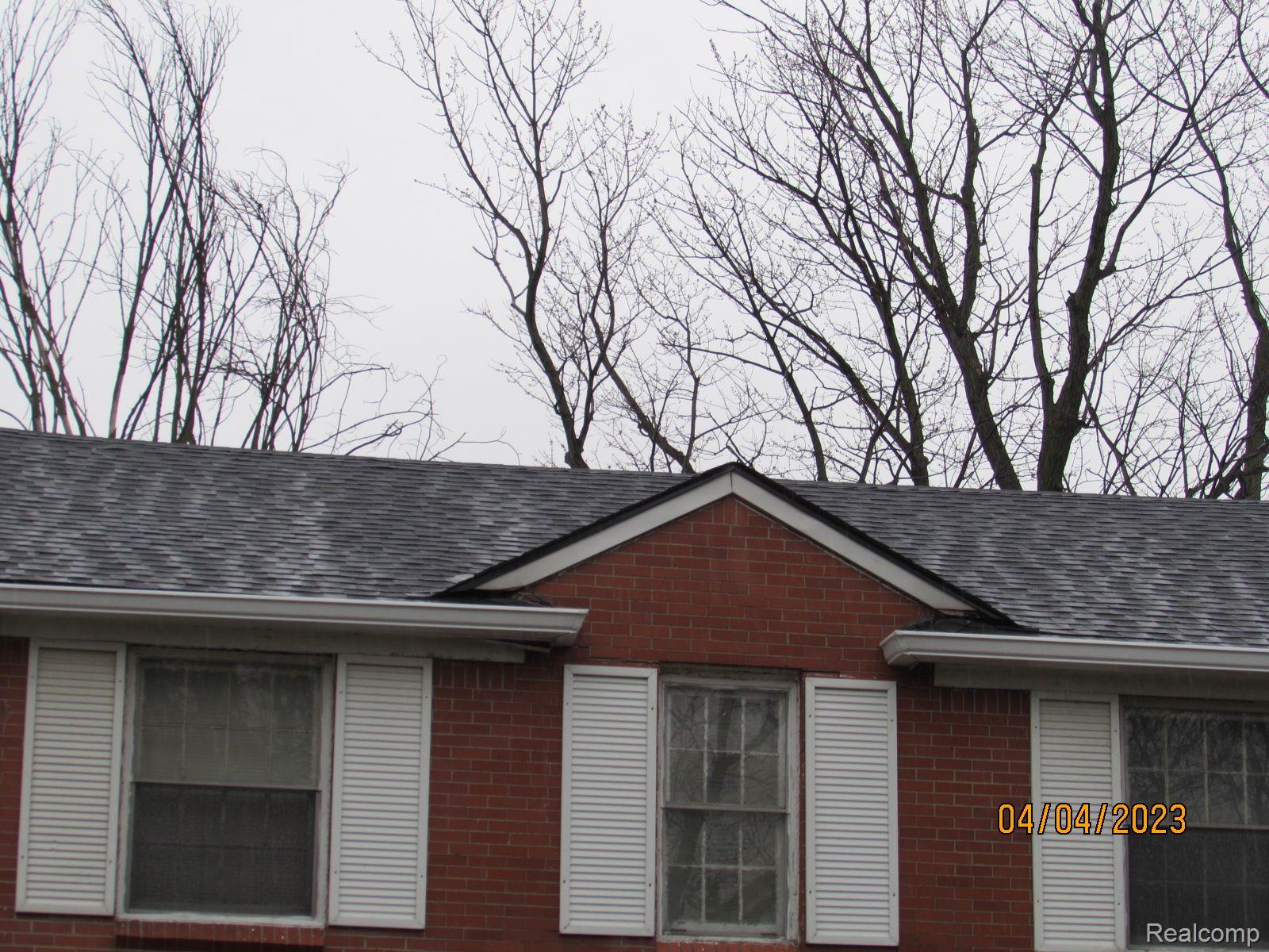 13984 Stahelin Road Detroit, MI 48223 - Photo 5 of 25 Gallery Image 5
