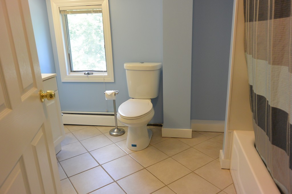 17 Hale Road Walpole, MA 02032 - Photo 18 of 25 Gallery Image 18