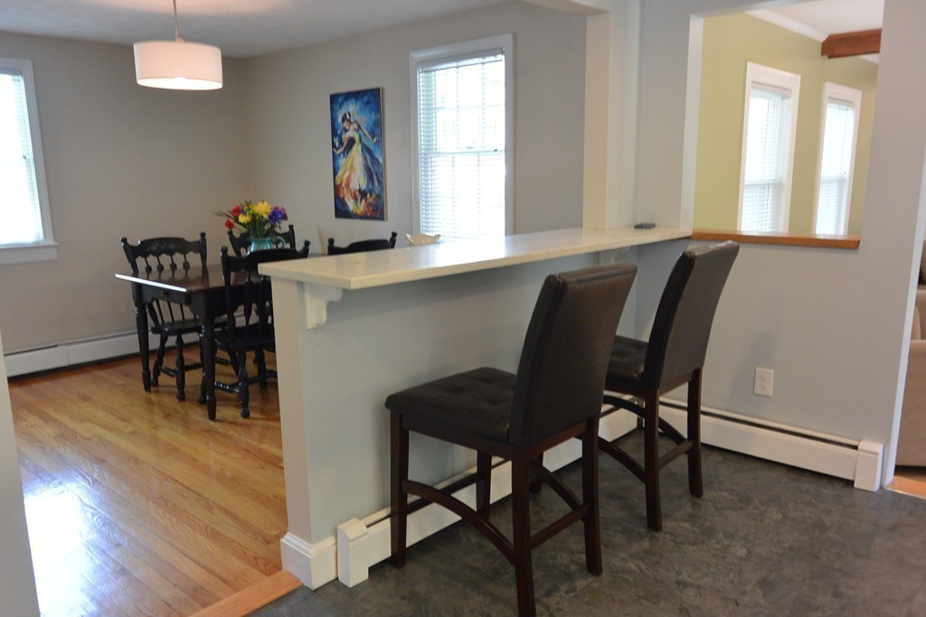 17 Hale Road Walpole, MA 02032 - Photo 8 of 25 Gallery Image 8
