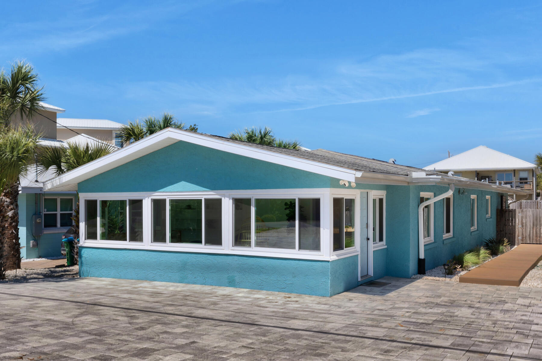 21924 Front Beach Road Panama City Beach, FL 32413 - Photo 12 of 120 21924 Front Beach Rd_20250328_003-2