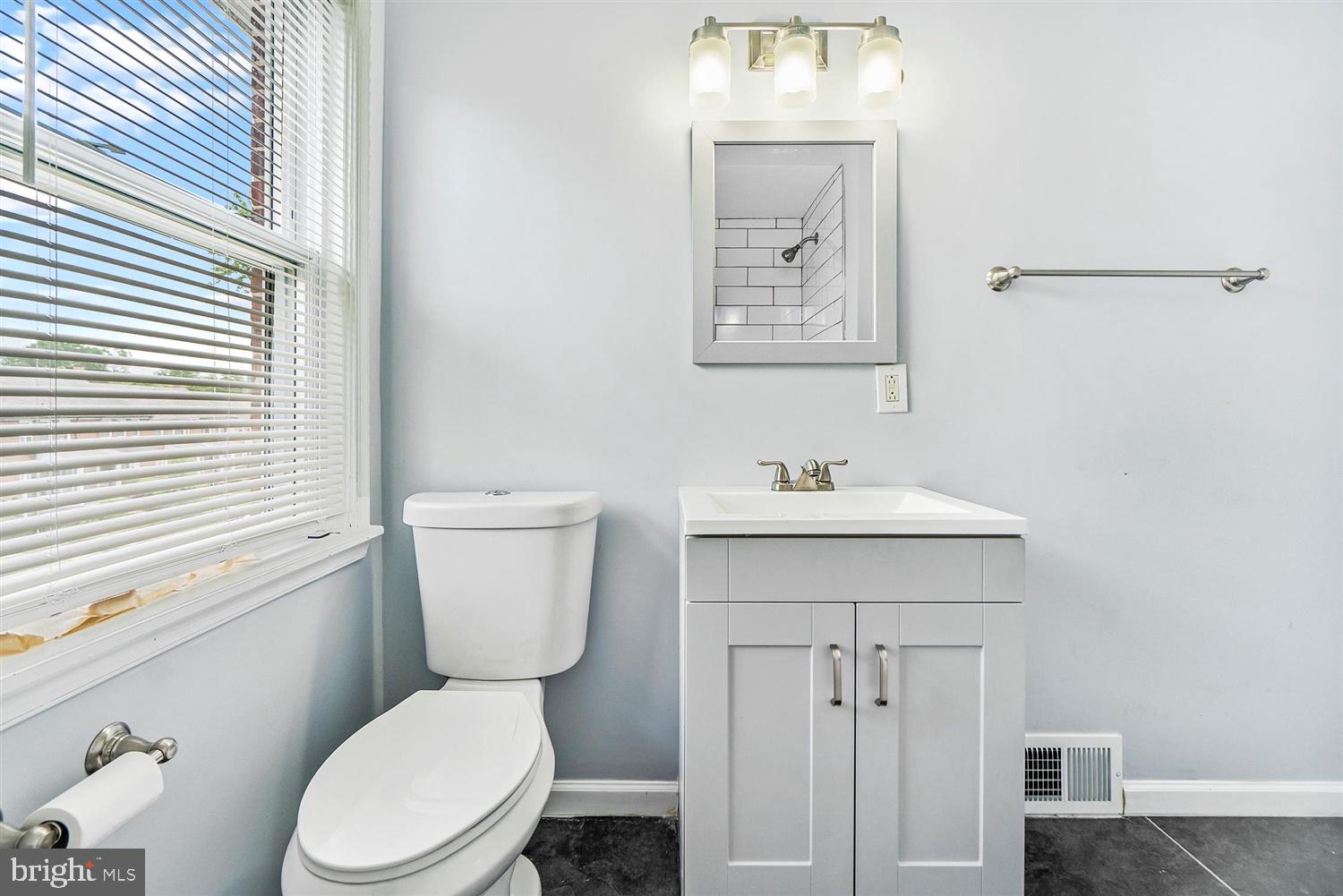 1007 St Dunstans Road Baltimore, MD 21212 - Photo 15 of 30