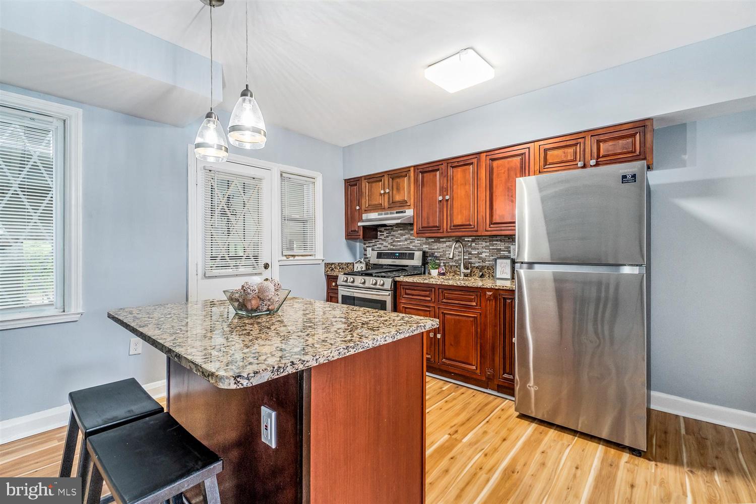 1007 St Dunstans Road Baltimore, MD 21212 - Photo 9 of 30