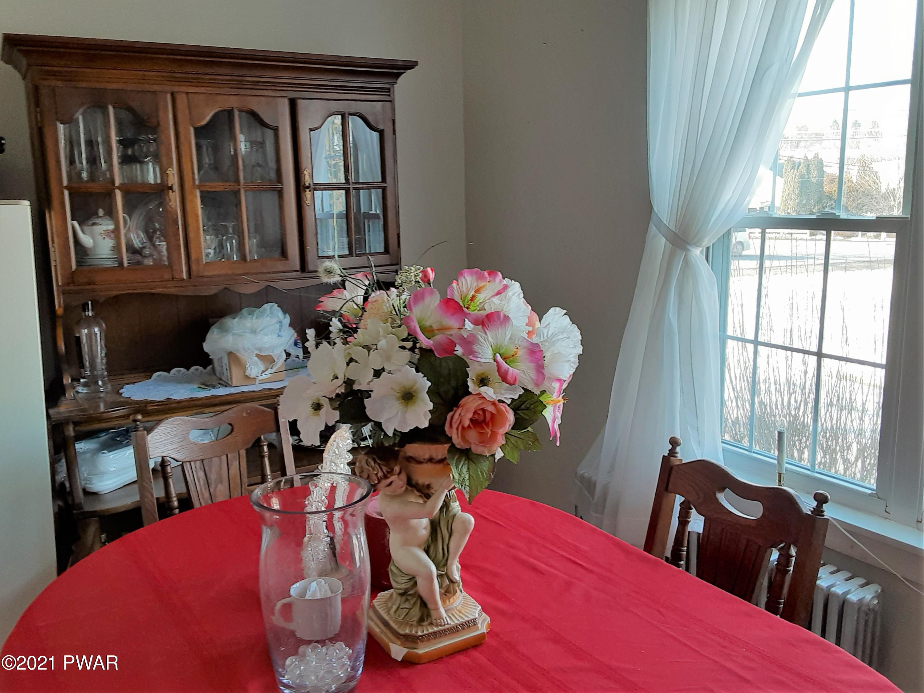 7 Mundro Road Scott Township, PA 18447 - Photo 9 of 21 Dining Room