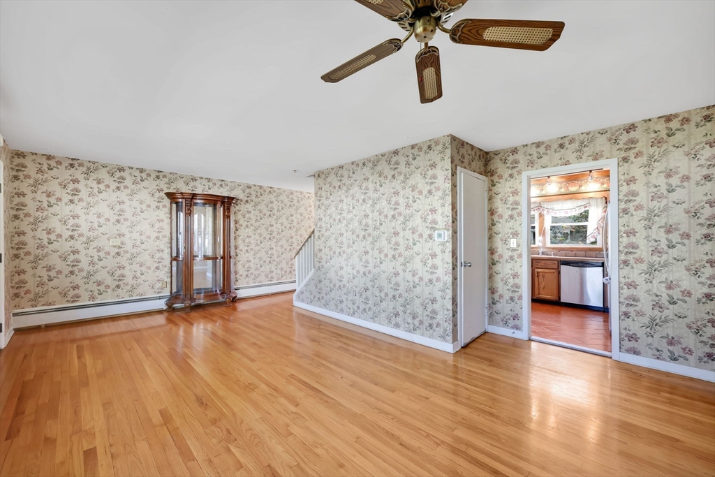 101 Doverbrook Road, Unit 101 Chicopee, MA 01022 - Photo 11 of 39