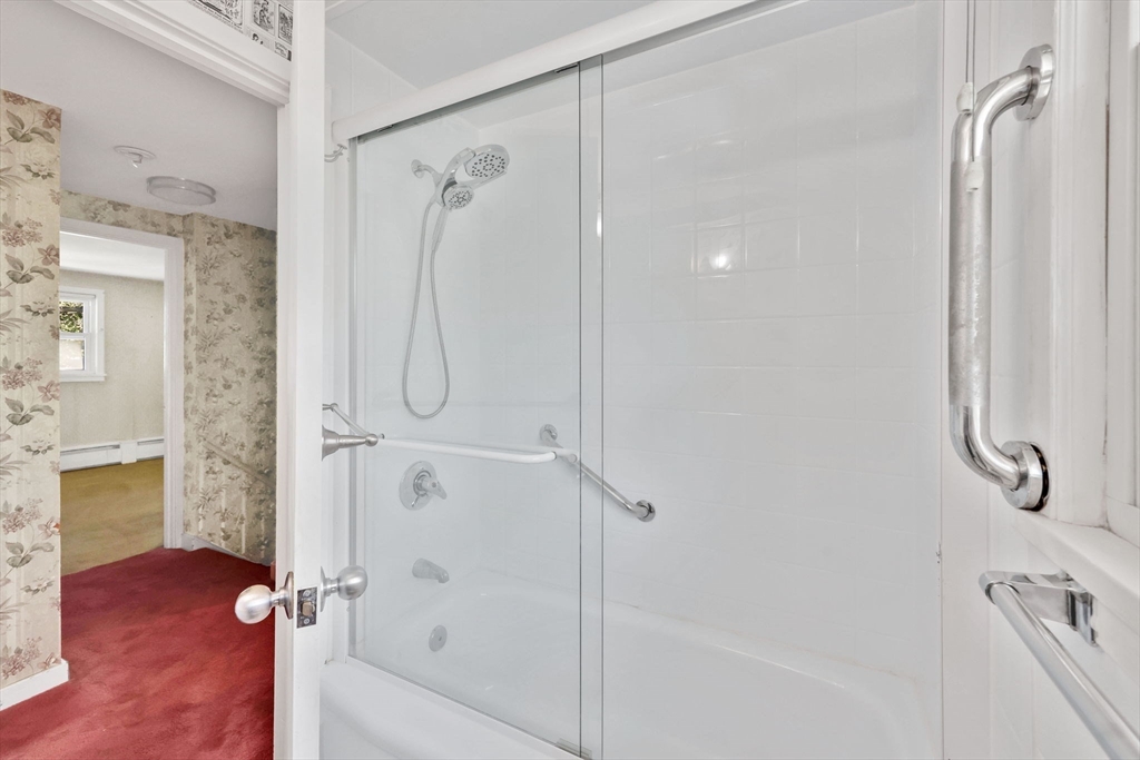 101 Doverbrook Road, Unit 101 Chicopee, MA 01022 - Photo 20 of 39