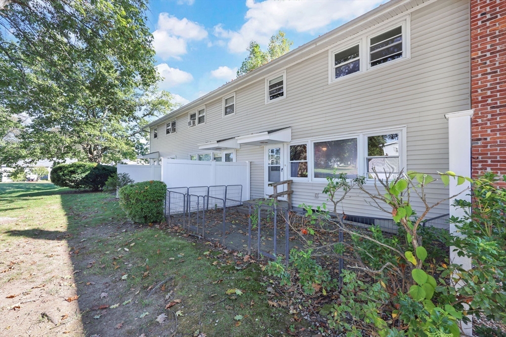 101 Doverbrook Road, Unit 101 Chicopee, MA 01022 - Photo 27 of 39