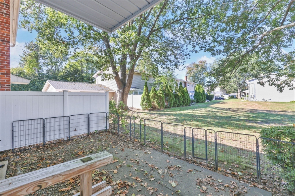 101 Doverbrook Road, Unit 101 Chicopee, MA 01022 - Photo 28 of 39