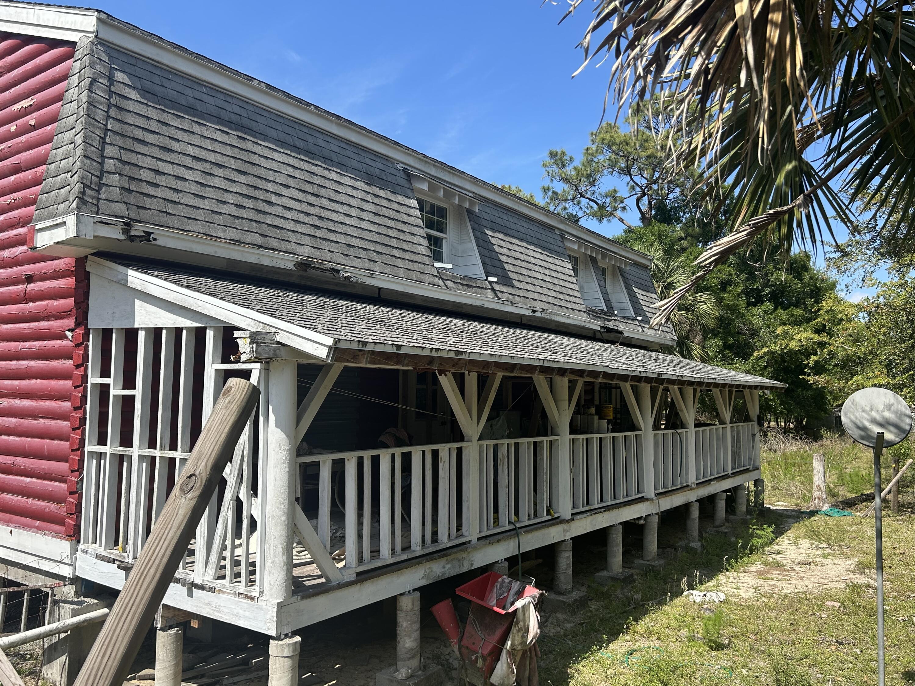 4810 Windmill Road Loxahatchee, FL 33470 - Photo 19 of 34 a view of wooden deck