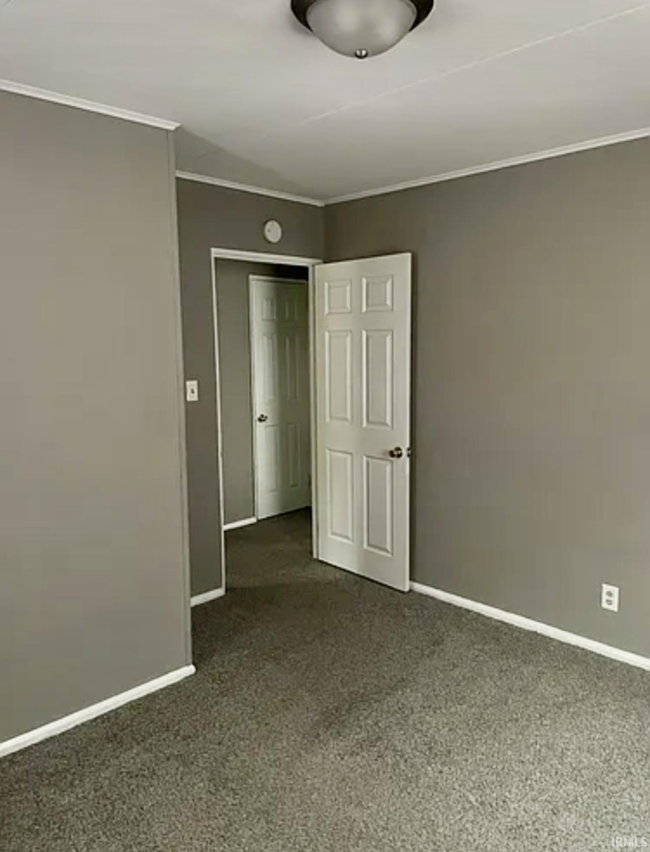 4714 Reed Street Fort Wayne, IN 46806 - Photo 11 of 12