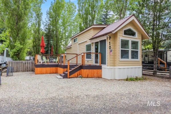 $237,000 | 10 P Street, Cascade, ID 83611