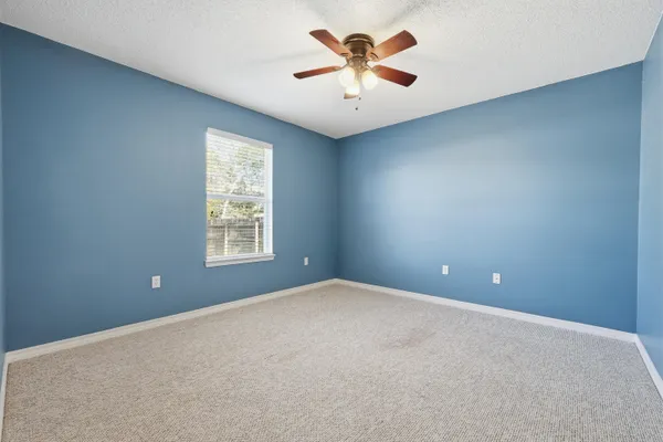 $1,750 | 210 Limestone Circle, Crestview, FL 32539