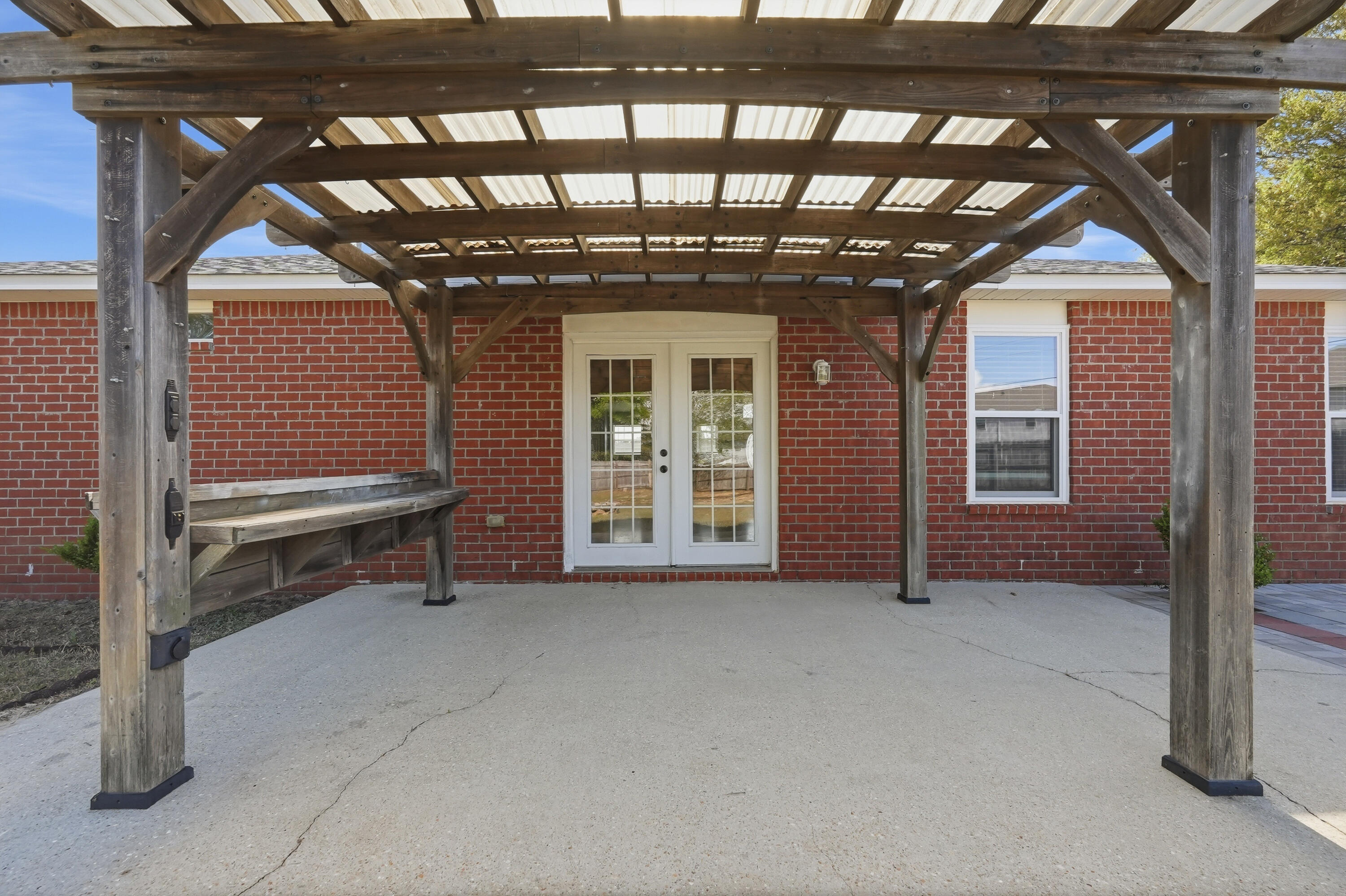 210 Limestone Circle Crestview, FL 32539 - Photo 22 of 27 210 limestone cir-11