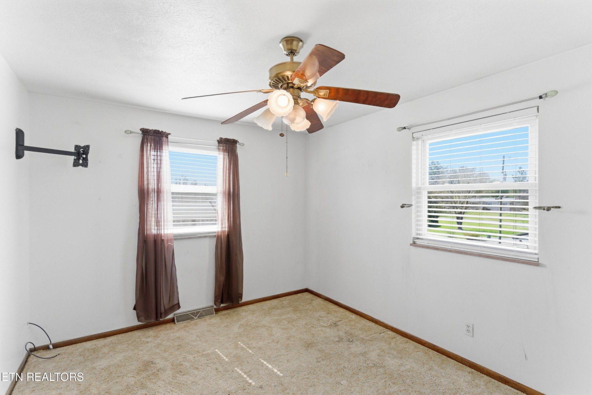 7336 Palmleaf Road Knoxville, TN 37918 - Photo 20 of 39 Gallery Image 20