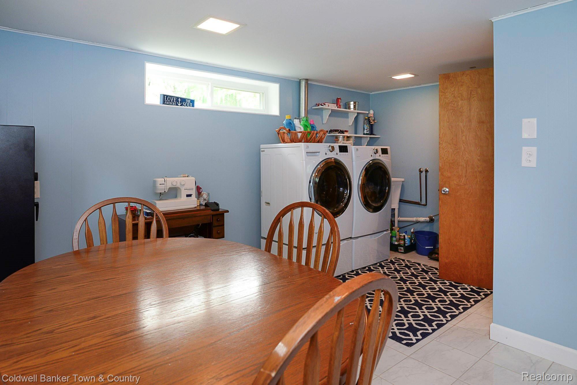 12318 White Lake Road Fenton, MI 48430 - Photo 34 of 42 DSC_4430.jpg