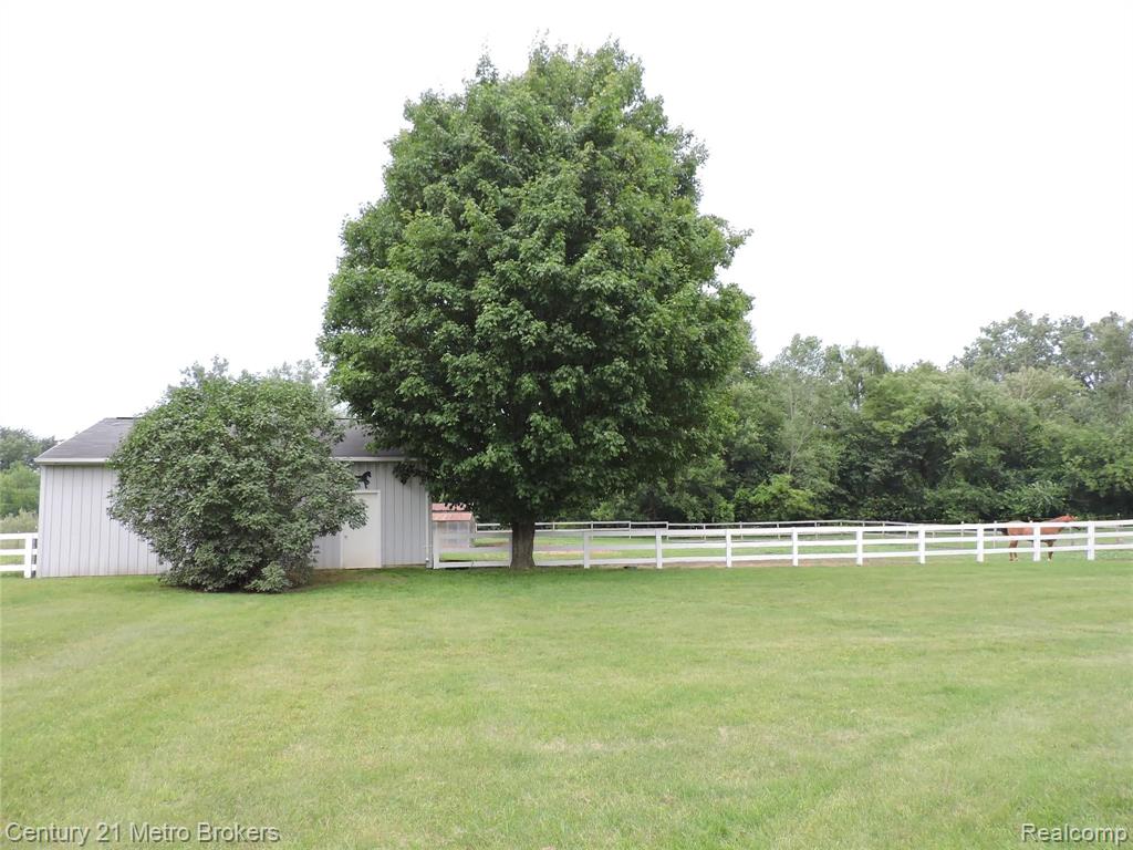 6350 Arbela Road Millington, MI 48746 - Photo 27 of 41