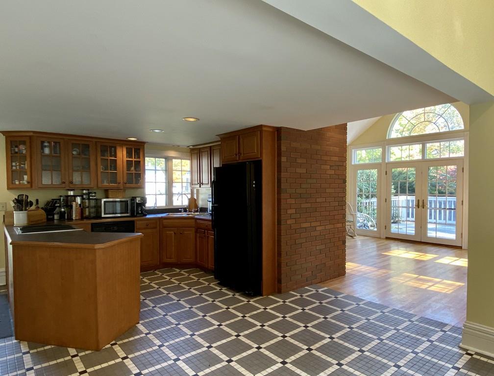 21 Leyden Road Greenfield, MA 01301 - Photo 6 of 28 Gallery Image 6