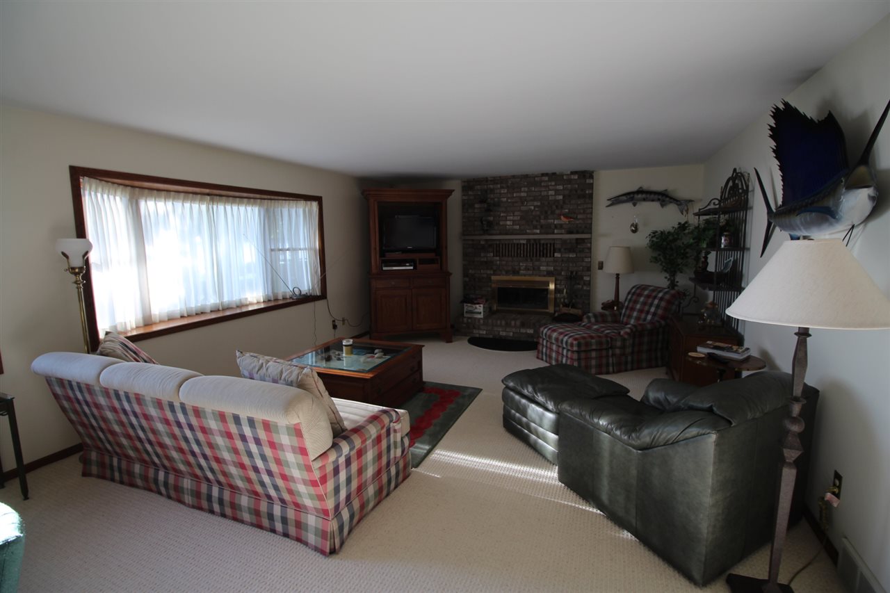283 South Linwood Beach Road Linwood, MI 48634 - Photo 16 of 17