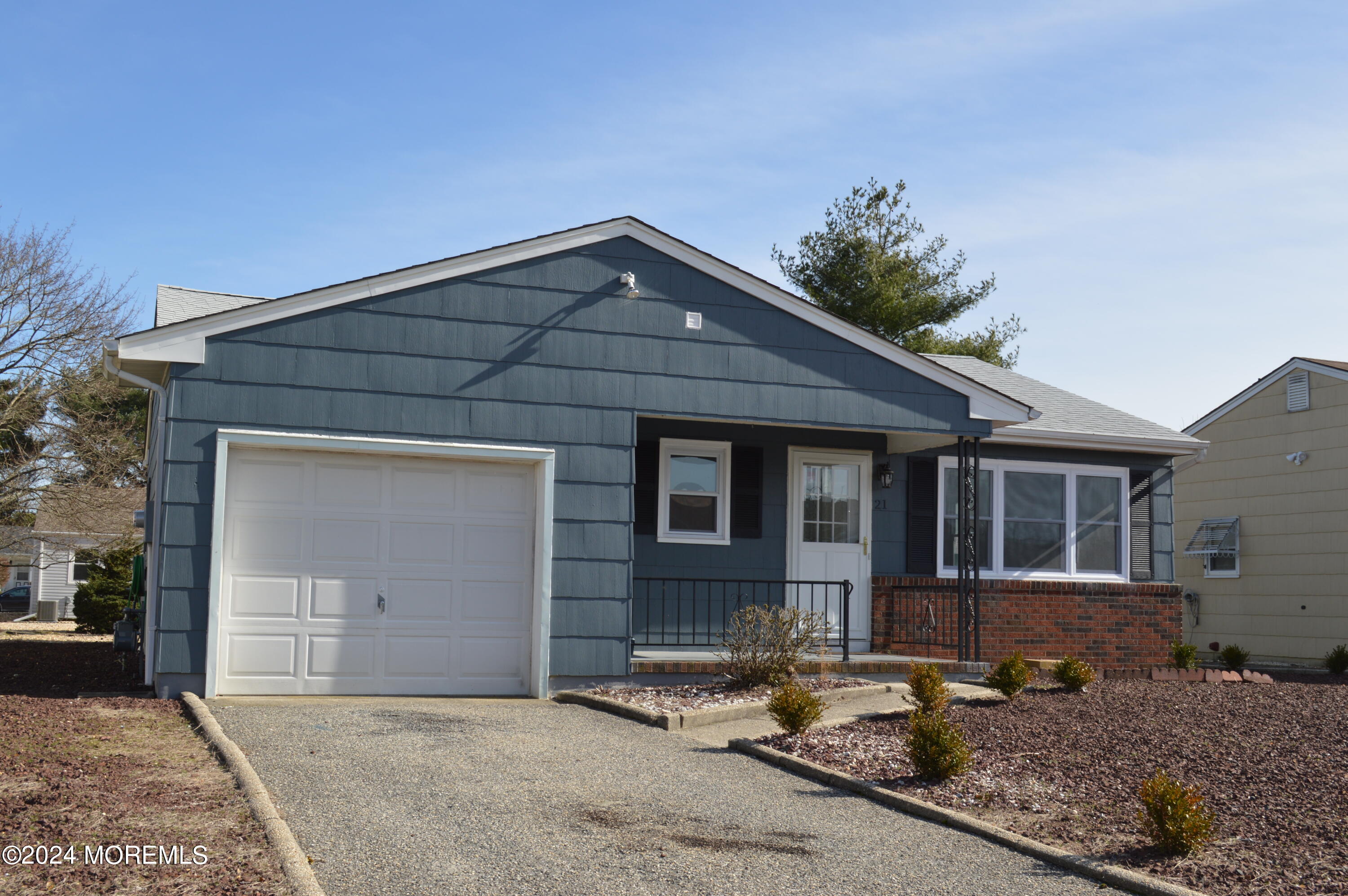 21 Coventry Road Toms River, NJ 08757 - Photo 18 of 33 2024-03-08 15.50.14