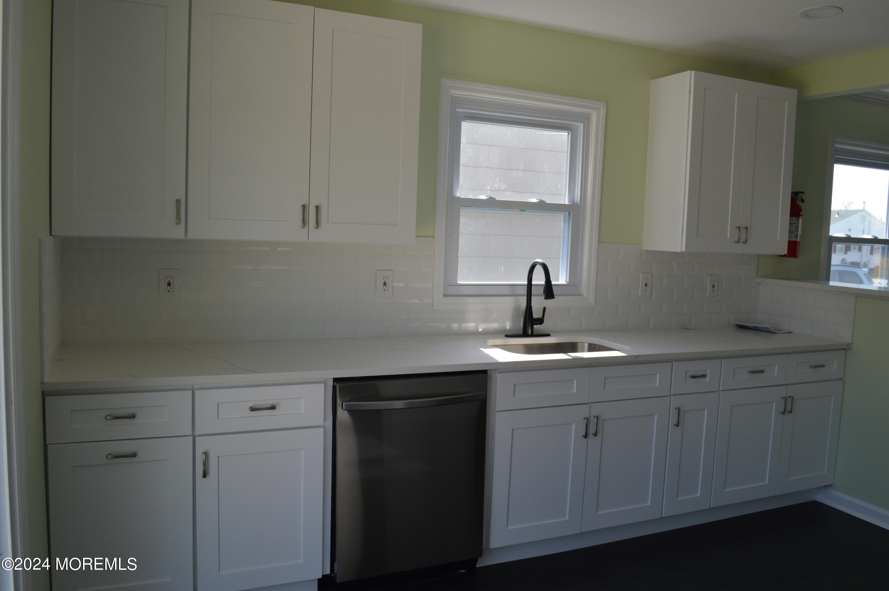 21 Coventry Road Toms River, NJ 08757 - Photo 24 of 33 2024-03-08 15.56.51