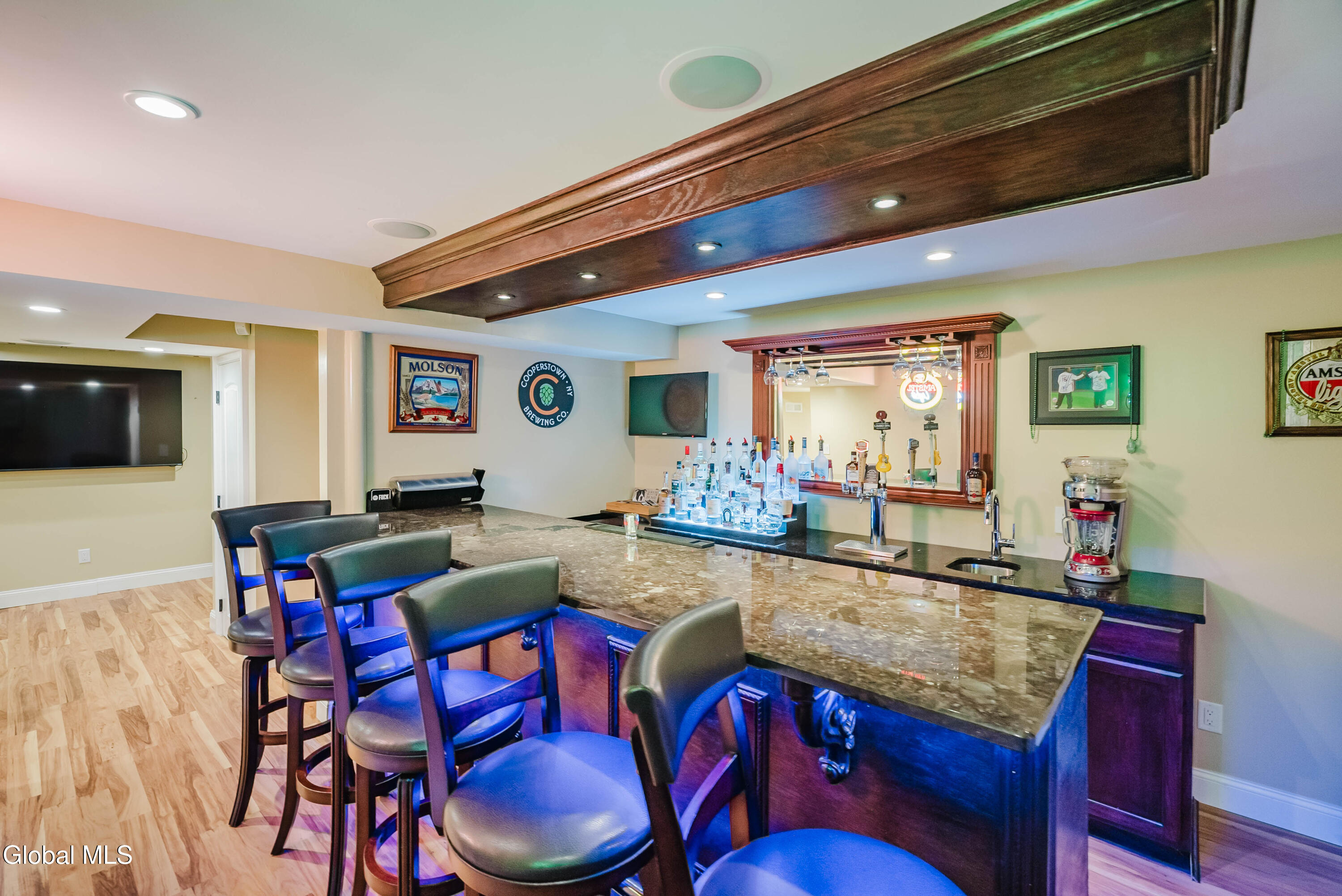 10 Cooks Court Halfmoon, NY 12188 - Photo 20 of 43 28