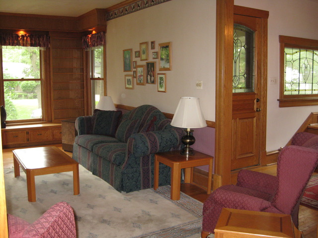 250 Scottswood Road Riverside, IL 60546 - Photo 4 of 23