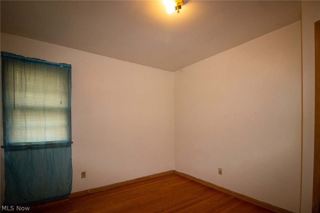 12015 Triskett Road Cleveland, OH 44111 - Photo 18 of 28 Gallery Image 18