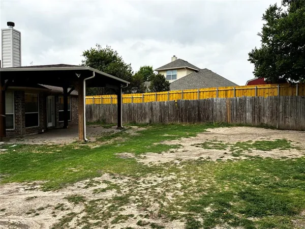 $2,300 | 437 Carver, Wylie, TX 75098