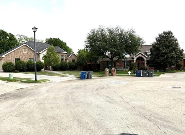 $2,300 | 437 Carver, Wylie, TX 75098