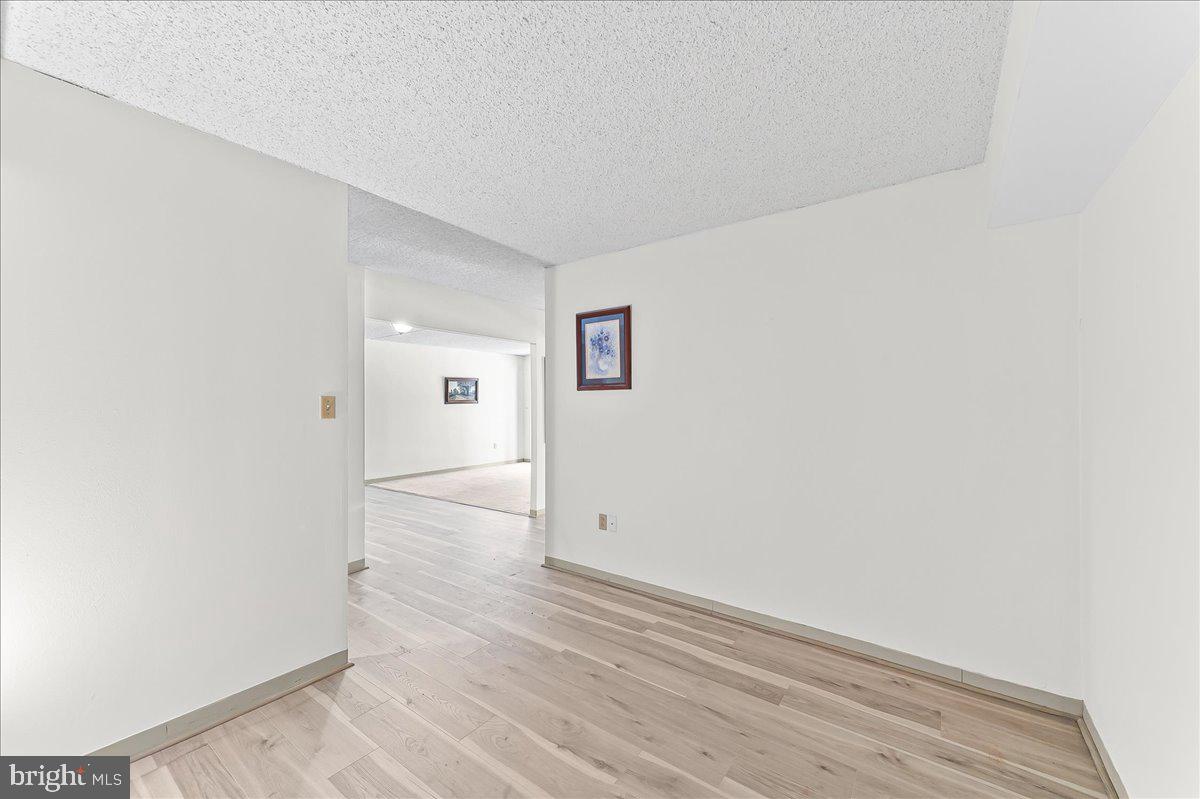 800 Avondale Road, Unit 2Q Wallingford, PA 19086 - Photo 6 of 24