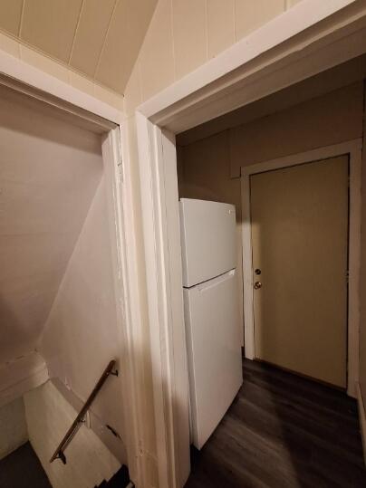 2041 North 13th Street Sheboygan, WI 53081 - Photo 6 of 12 Lower Apartment