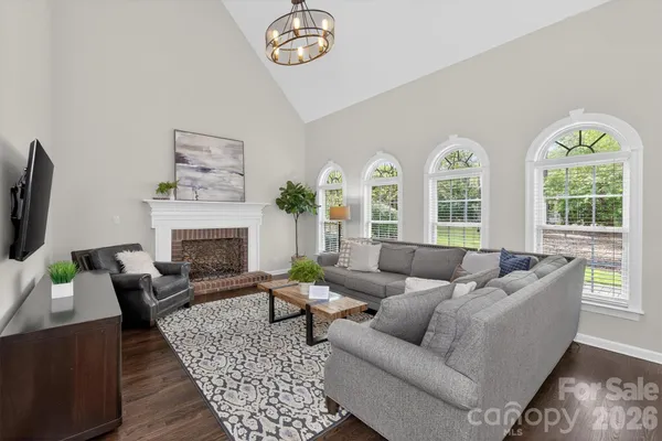 $825,000 | 104 Belvedere Lane, Waxhaw, NC 28173