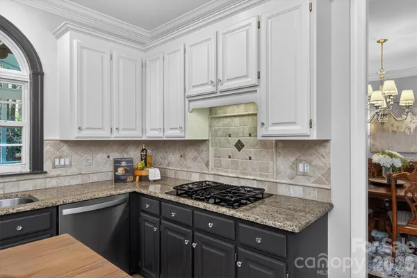 $825,000 | 104 Belvedere Lane, Waxhaw, NC 28173