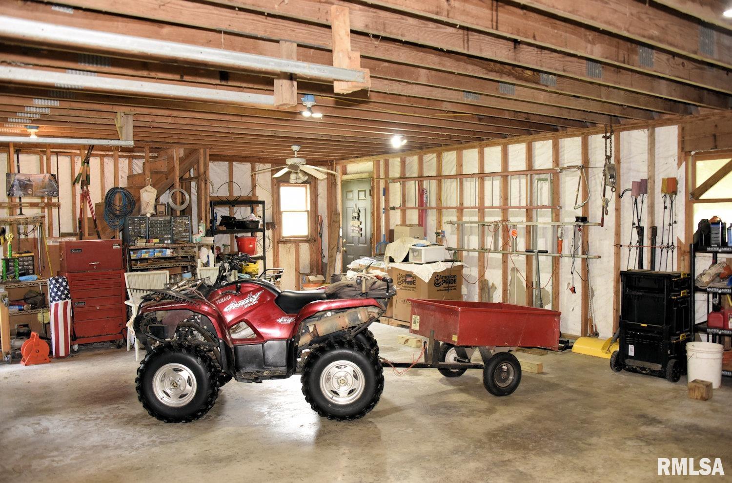 10790 Salisbury Road Pleasant Plains, IL 62677 - Photo 34 of 47 Gallery Image 34