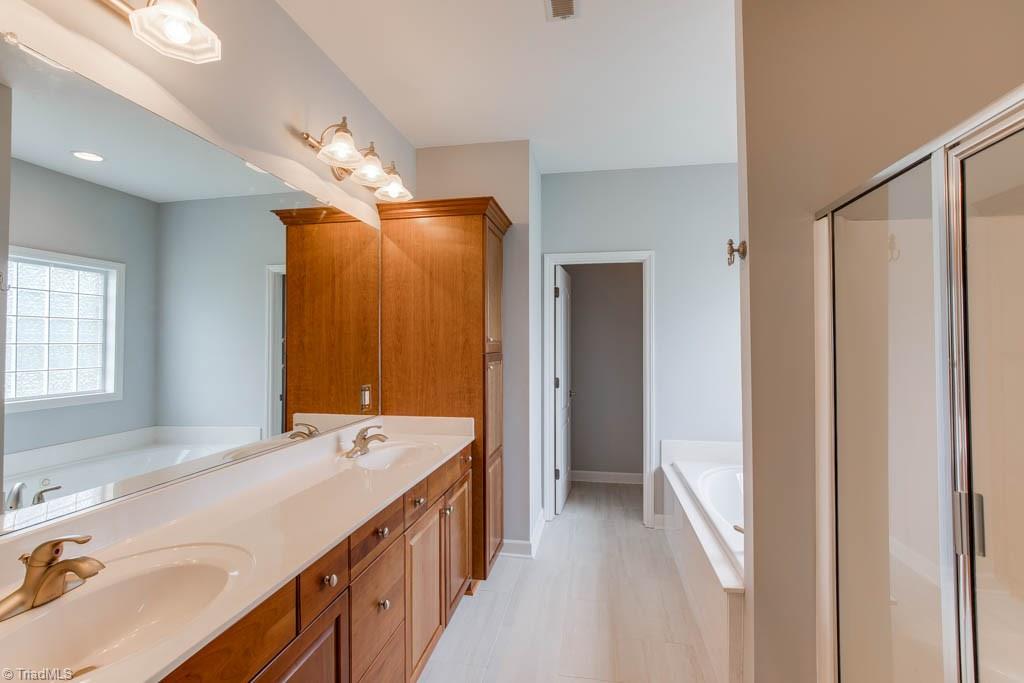 7471 Craigberry Court Rural Hall, NC 27045 - Photo 18 of 29 Gallery Image 18