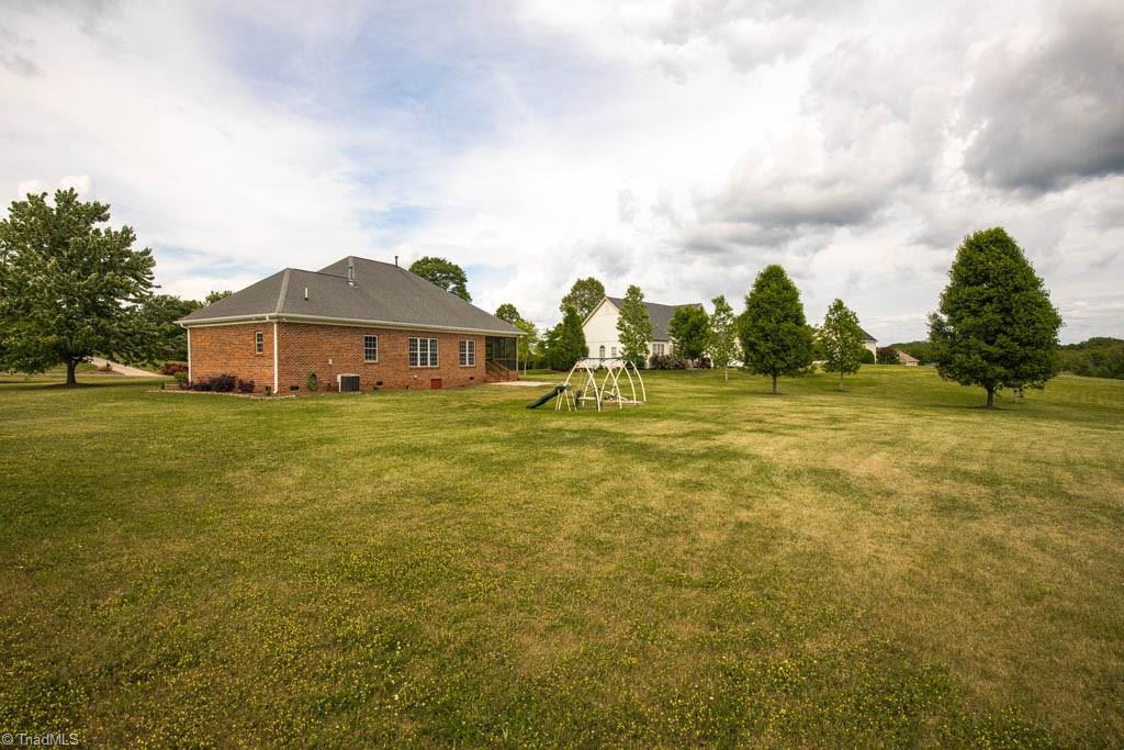 7471 Craigberry Court Rural Hall, NC 27045 - Photo 28 of 29 Gallery Image 28