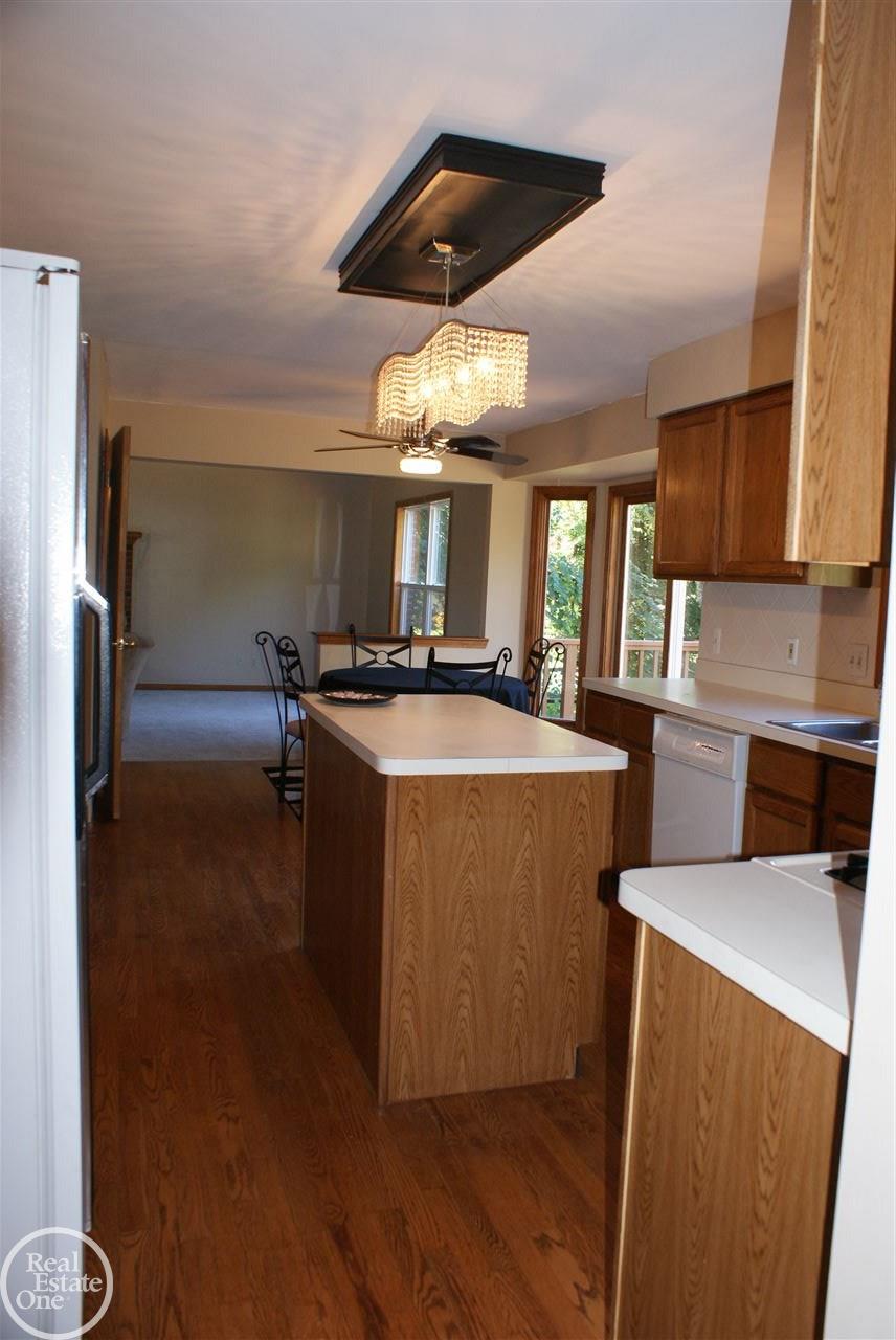 70667 Manor Court Romeo, MI 48065 - Photo 8 of 9 Kitchen