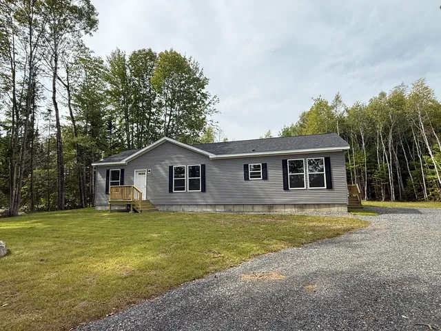 $365,000 | 4 Willis Road, Benton, ME 04901