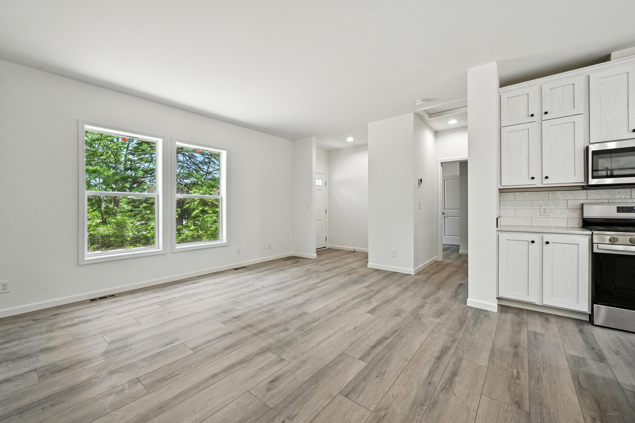 4 Willis Road Benton, ME 04901 - Photo 14 of 46 Living Room