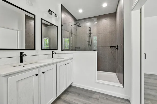 $365,000 | 4 Willis Road, Benton, ME 04901