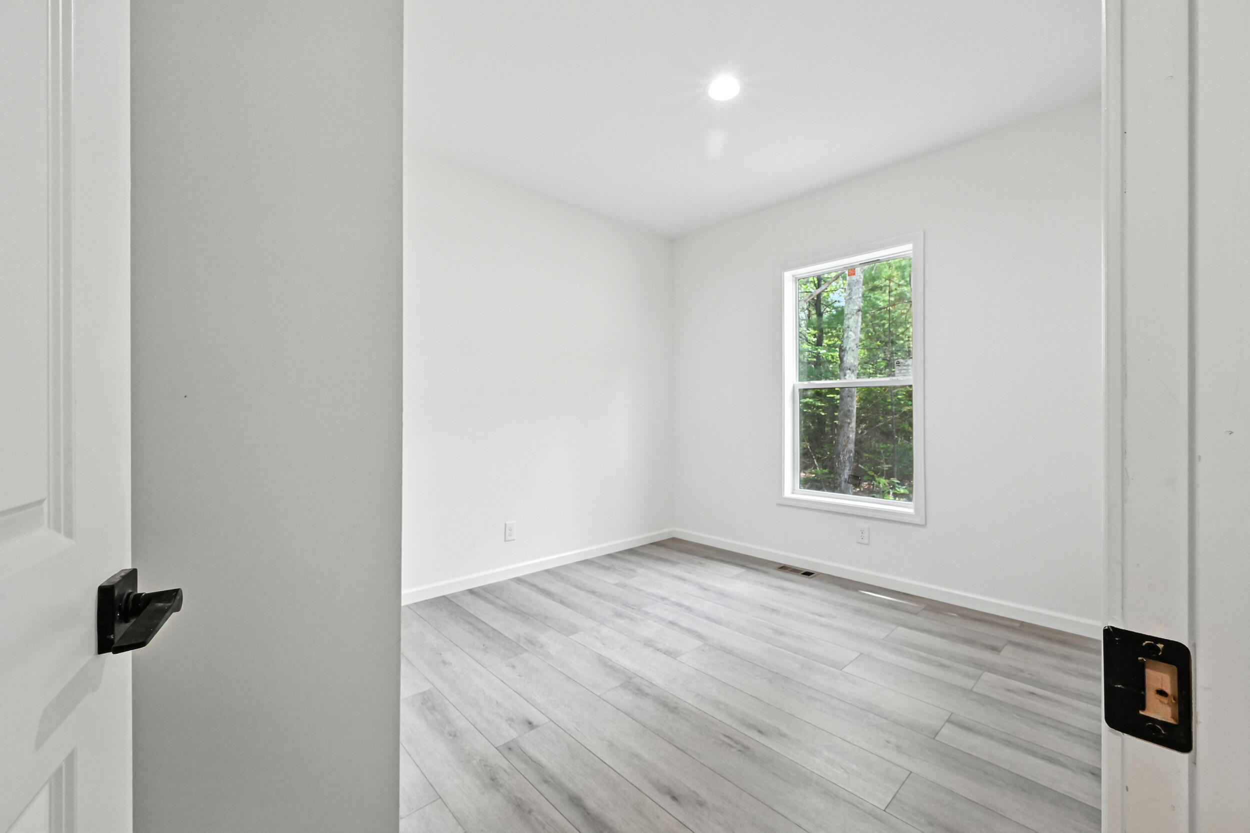 4 Willis Road Benton, ME 04901 - Photo 29 of 46 Bedroom 3