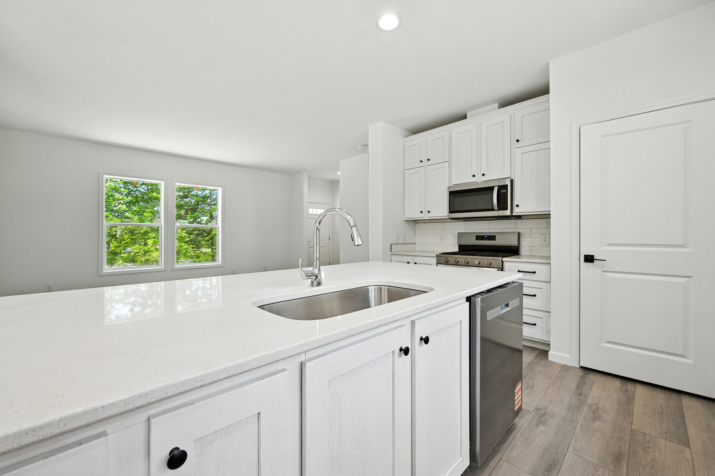 4 Willis Road Benton, ME 04901 - Photo 10 of 46 Kitchen