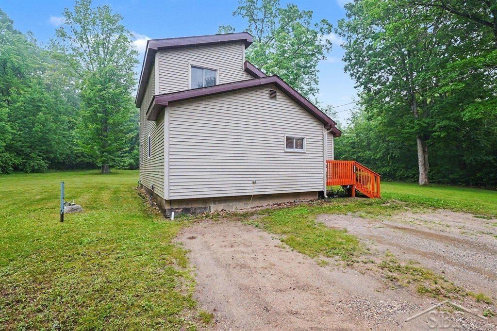 2626 Brady Road Lupton, MI 48635 - Photo 24 of 30