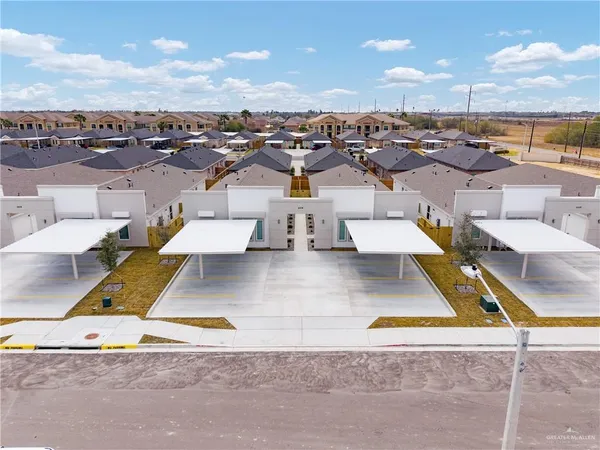 $1,050 | 2604 West Harrison Avenue, Unit 1, Alton, TX 78573