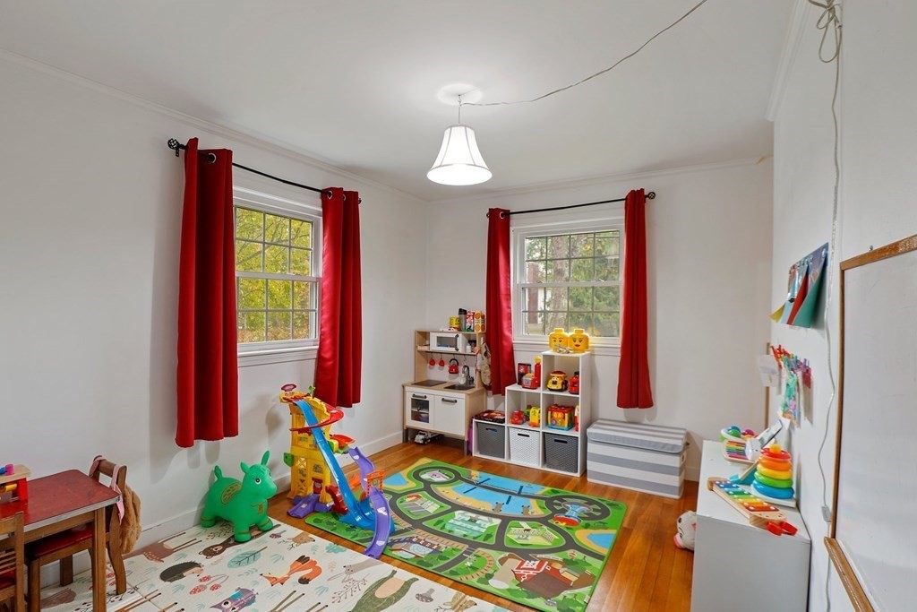 104 Indian Head Road Framingham, MA 01701 - Photo 17 of 36 Gallery Image 17