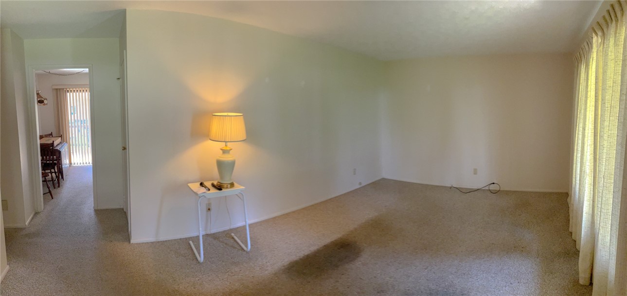 18 Brooktree Drive Perinton, NY 14526 - Photo 5 of 14 Living Room