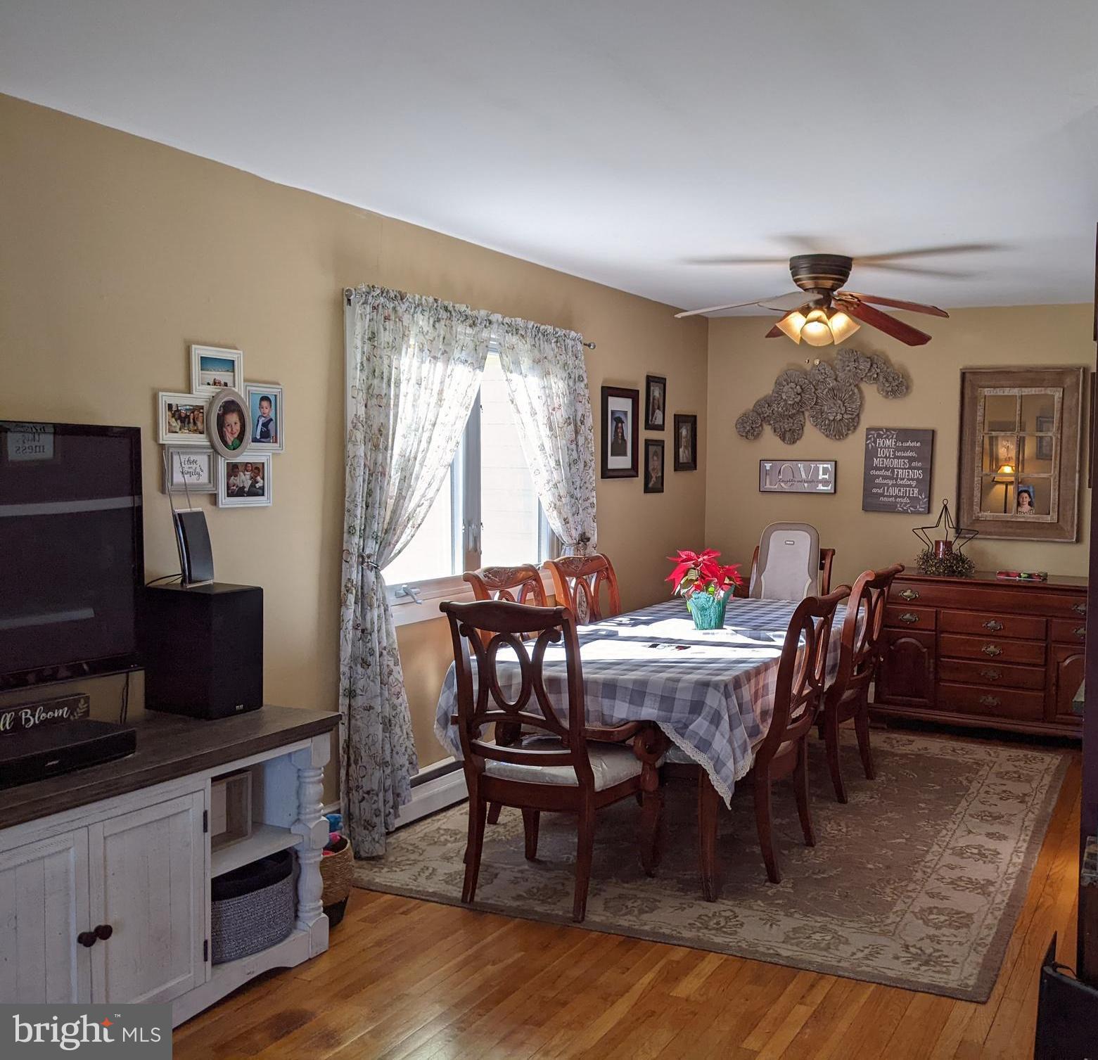 615 Jones Road Williamstown, NJ 08094 - Photo 7 of 29 Dining Room