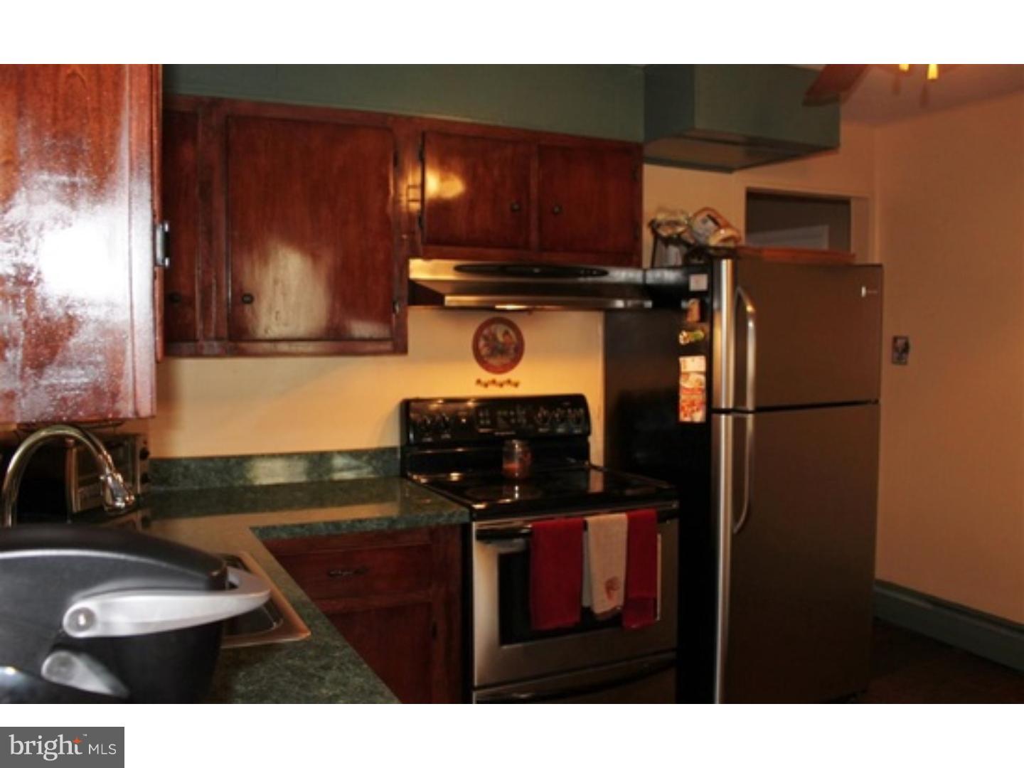 615 Jones Road Williamstown, NJ 08094 - Photo 8 of 29 Kitchen