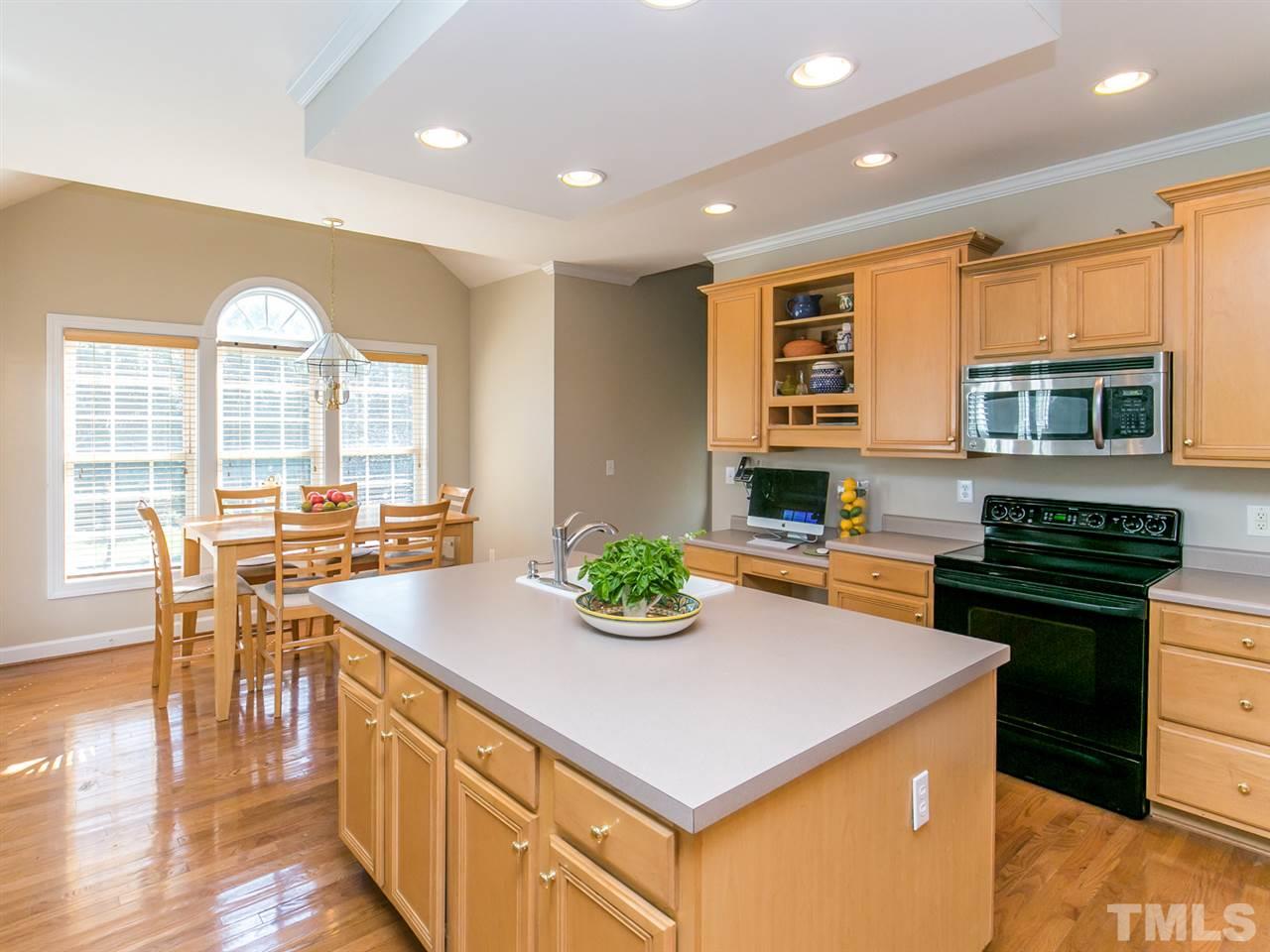 12416 Mayhurst Place Raleigh, NC 27614 - Photo 9 of 25 Bright Breakfast Nook