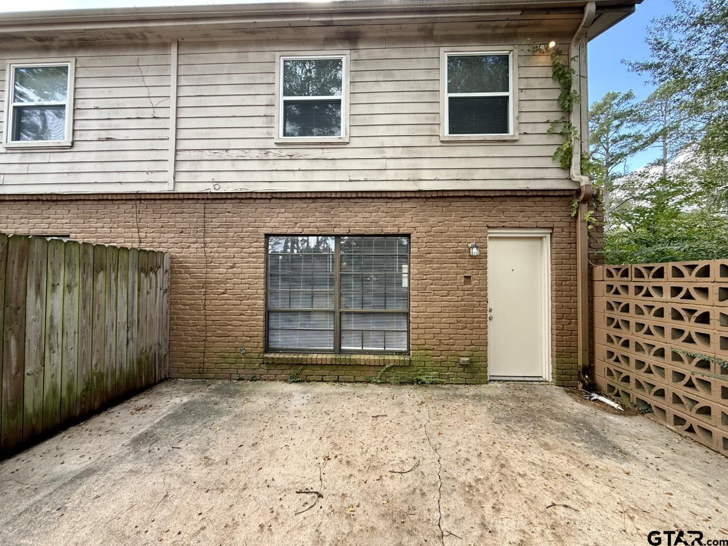 2510 Delmar Street Tyler, TX 75701 - Photo 11 of 18 a view of a house with a outdoor space