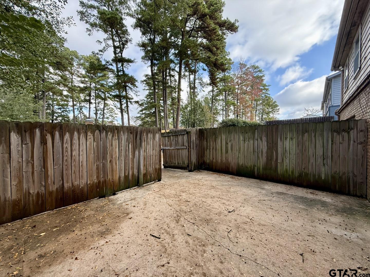 2510 Delmar Street Tyler, TX 75701 - Photo 10 of 18 a view of wooden fence
